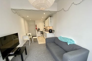 3 bed flat, Ebrington Street, City Centre, Plymouth, PL49AA - Image 7
